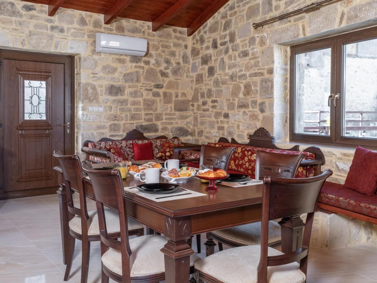 Draganigo Luxury Stone Houses 40 Min From Matala Ano Moulia Esterno foto