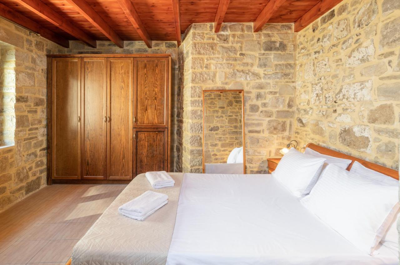 Draganigo Luxury Stone Houses 40 Min From Matala Ano Moulia Esterno foto