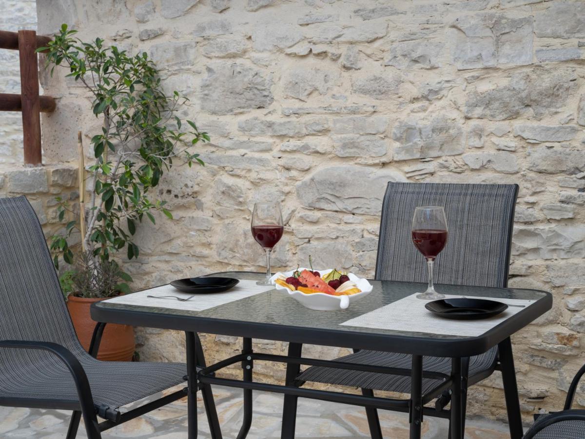 Draganigo Luxury Stone Houses 40 Min From Matala Ano Moulia Esterno foto