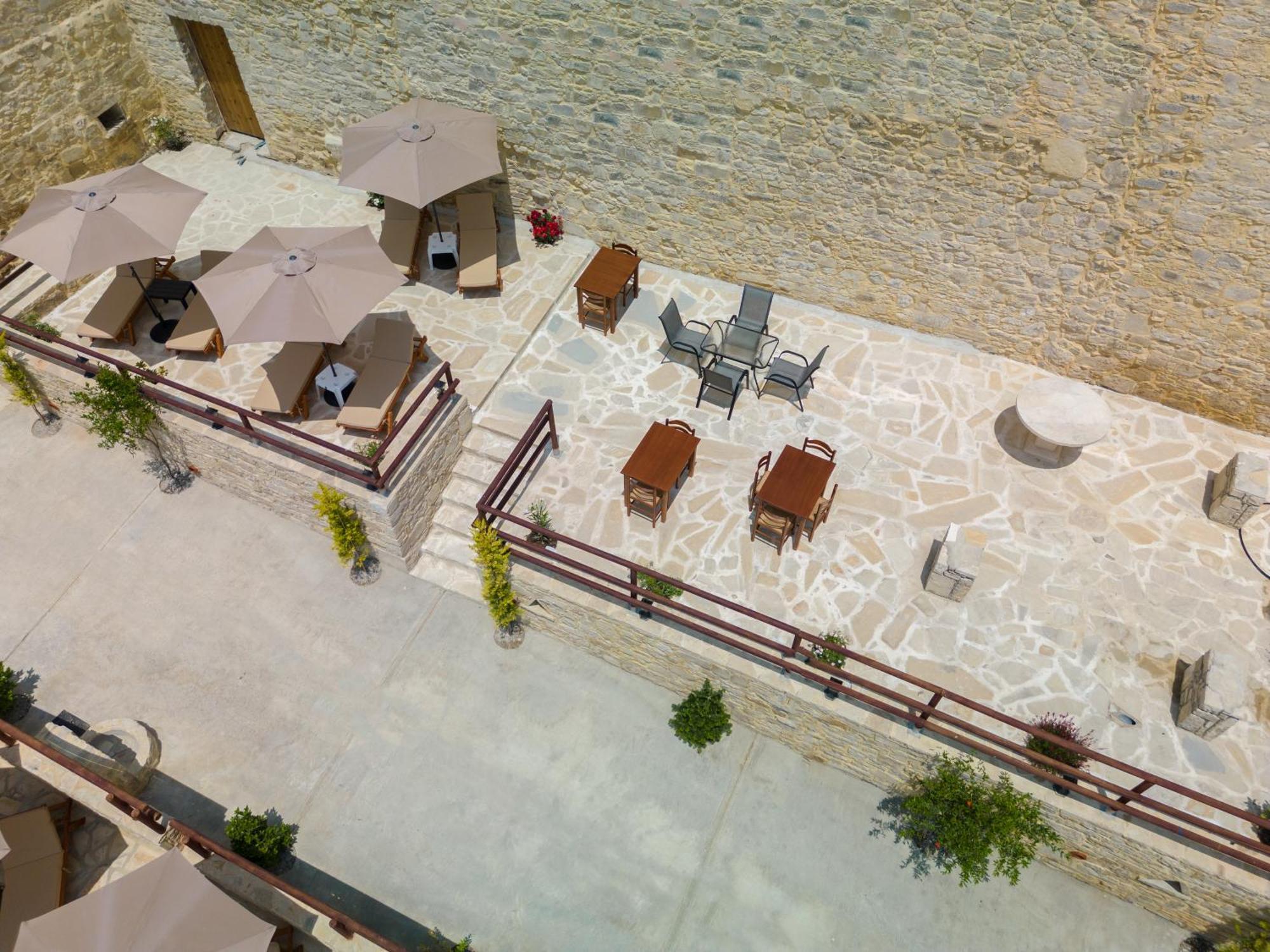 Draganigo Luxury Stone Houses 40 Min From Matala Ano Moulia Esterno foto