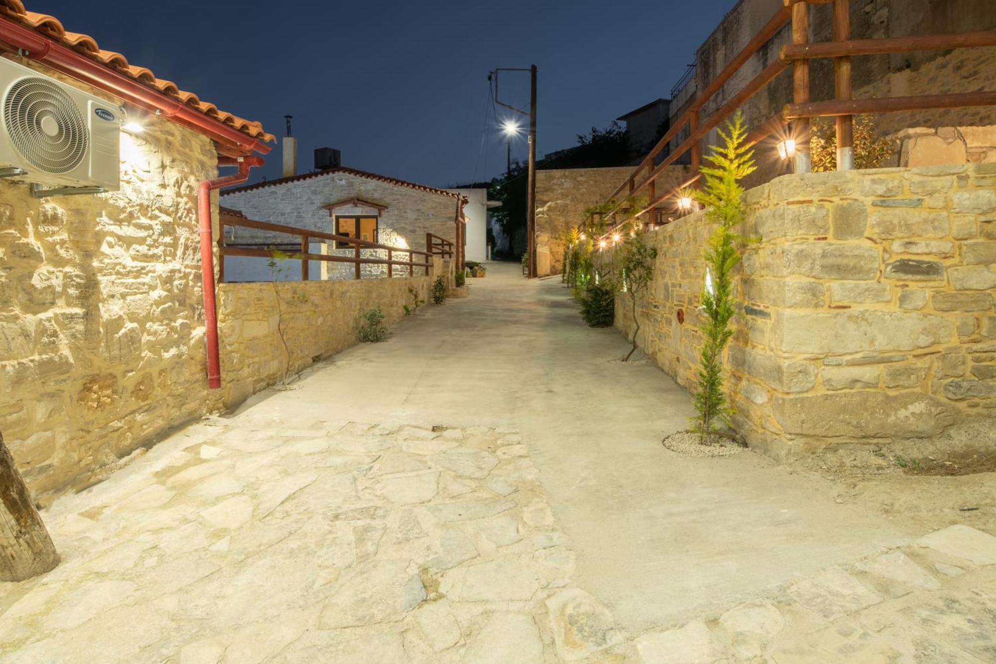 Draganigo Luxury Stone Houses 40 Min From Matala Ano Moulia Esterno foto