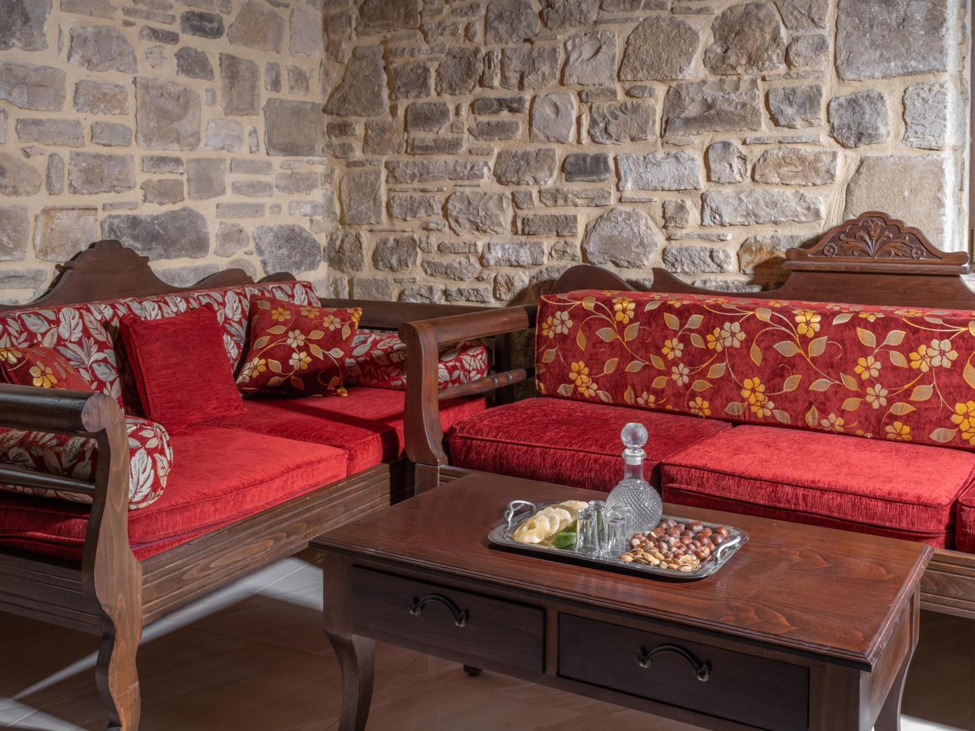 Draganigo Luxury Stone Houses 40 Min From Matala Ano Moulia Esterno foto